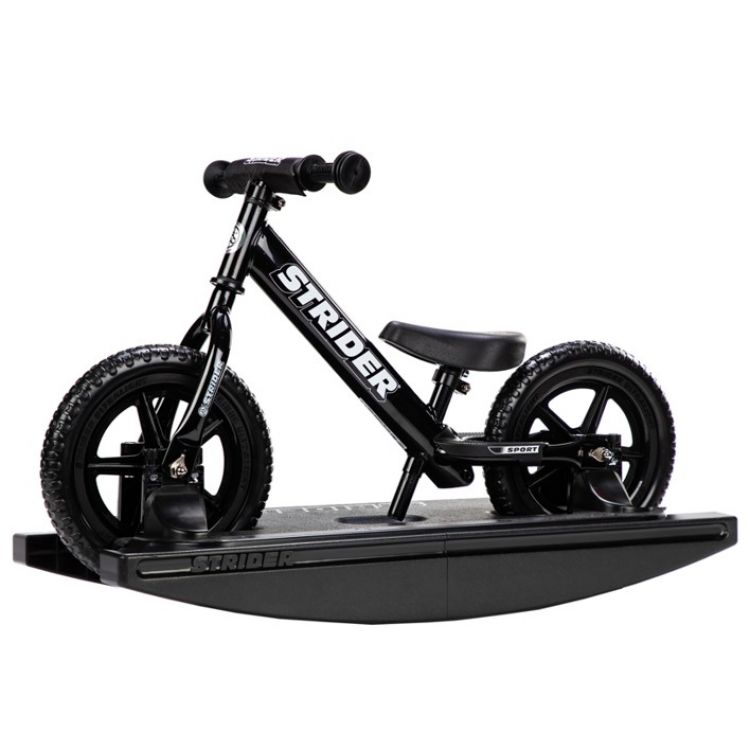 Strider Sport 12 Promo Pack Bicicleta Balance + Rockin Base Negra